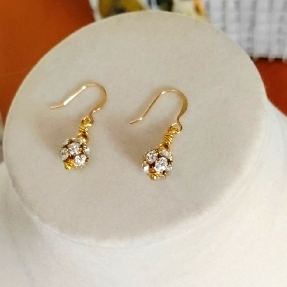 HAND CRAFTED SWAROVSKI CRYSTAL DISCO BALL EARRINGS - Picture 1 of 7